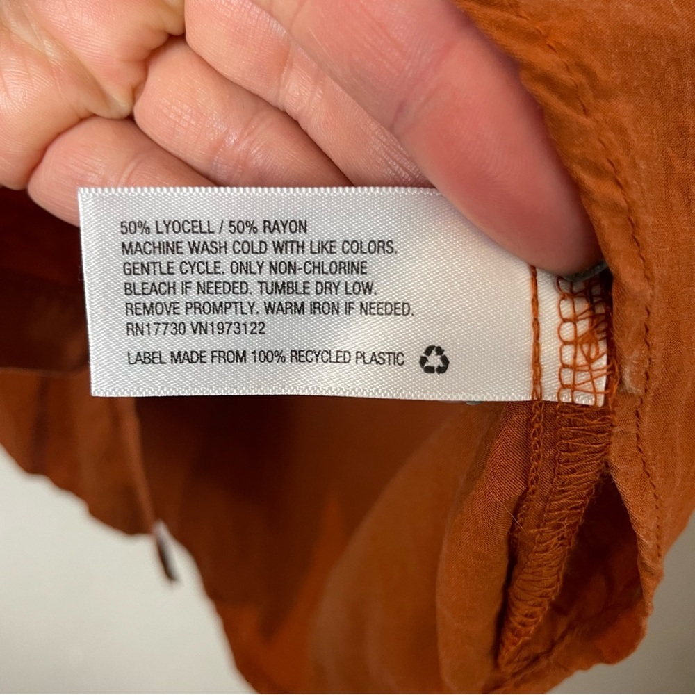 A New Day Women’s Terracotta Rust Button-Down Shirt Size XL - Picture 6 of 7